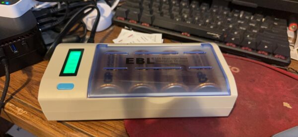 Big Spring Sale 15% Off on EBL Smart Battery Charger - Image 2