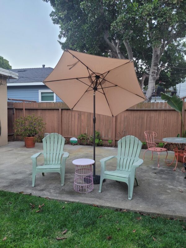 Amazon  70% OFF Deal with code "50CF84SY" on 7.5FT Large Outdoor Patio Umbrella - Image 5