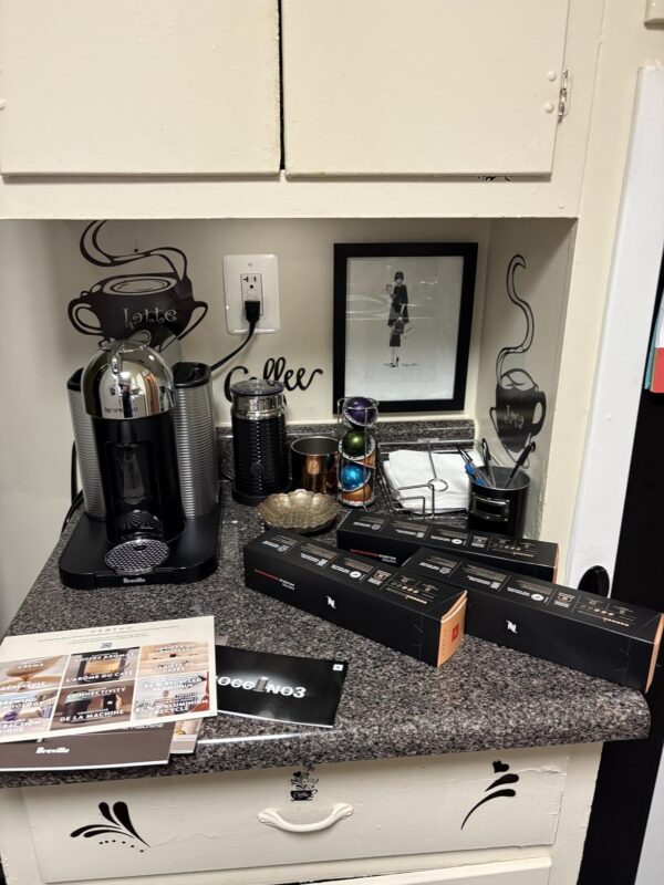 Limited Time Deal 9% Off on Coffee and Espresso Machine - Image 3