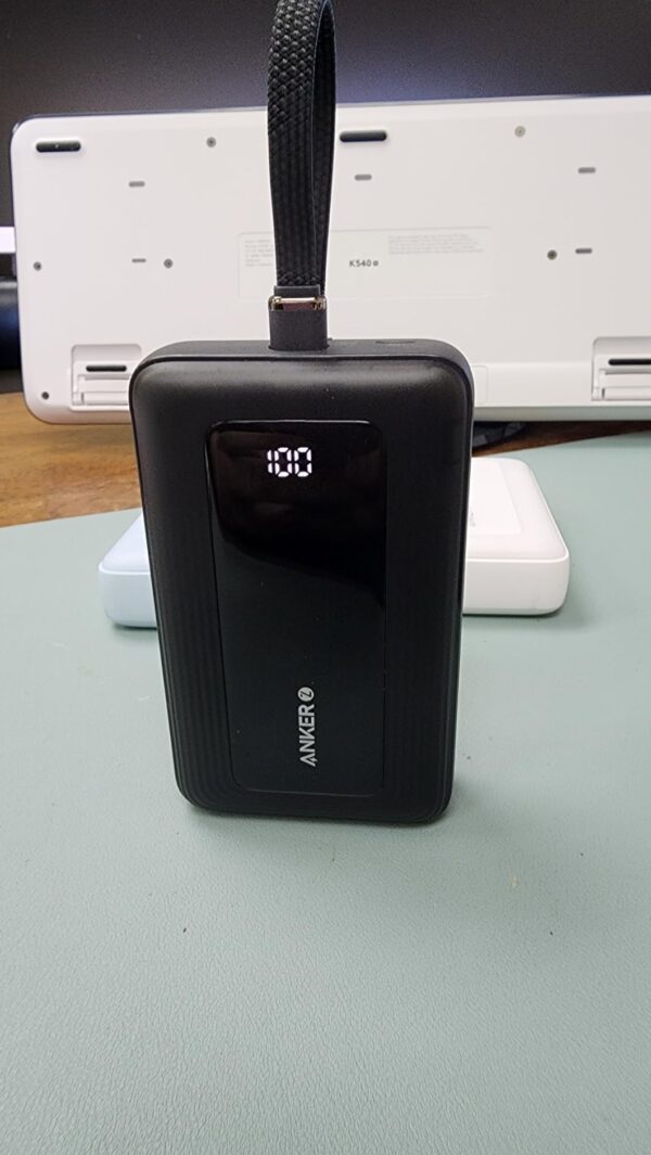 Big Spring Sale 50% Off on Anker Portable Charger - Image 3