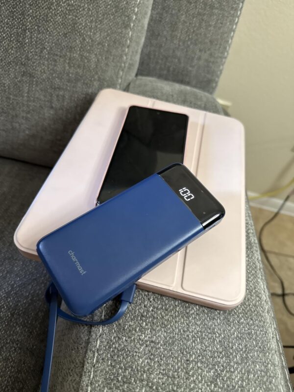 Big Spring Sale 33% Off on Portable Charger with Built in Cables - Image 2