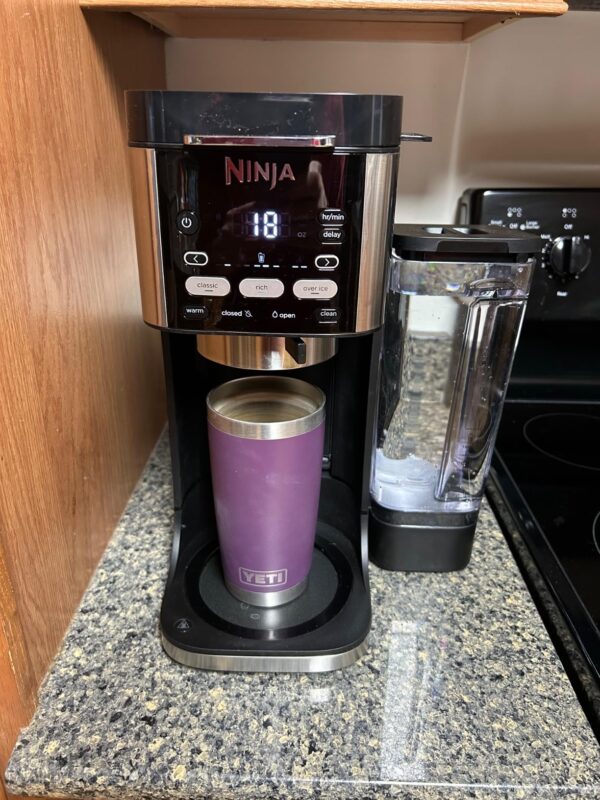 Limited Time 25% OFF Deal on Ninja Hot and Iced Coffee Maker - Image 2