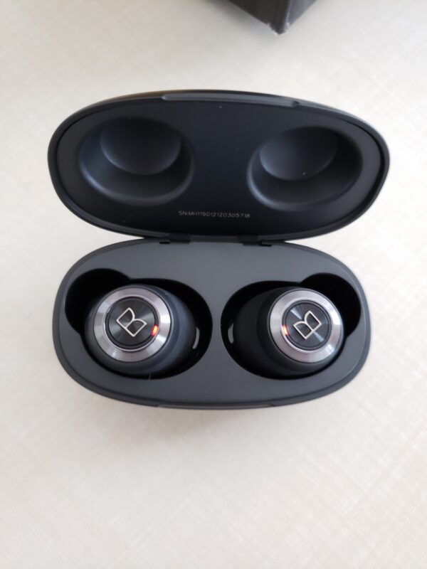 Limited Time Deal 73% OFF on AirLinks Wireless Earbuds - Image 3