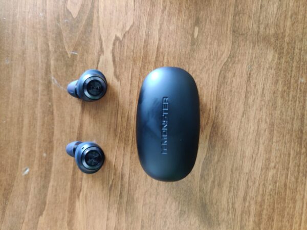 Limited Time Deal 73% OFF on AirLinks Wireless Earbuds - Image 4