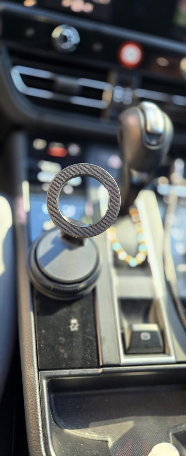 Limited Time Deal 40% Off on Car Phone Holder - Image 2